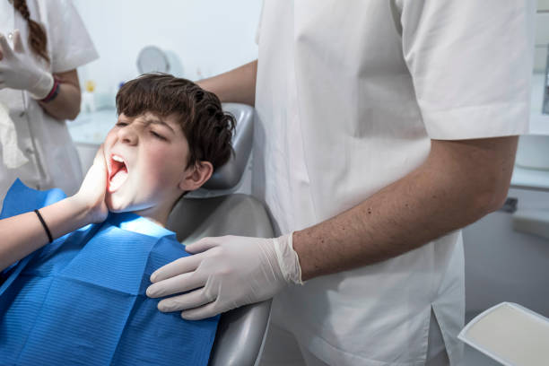 Best Emergency Root Canal Treatment in Crystal Lakes, OH